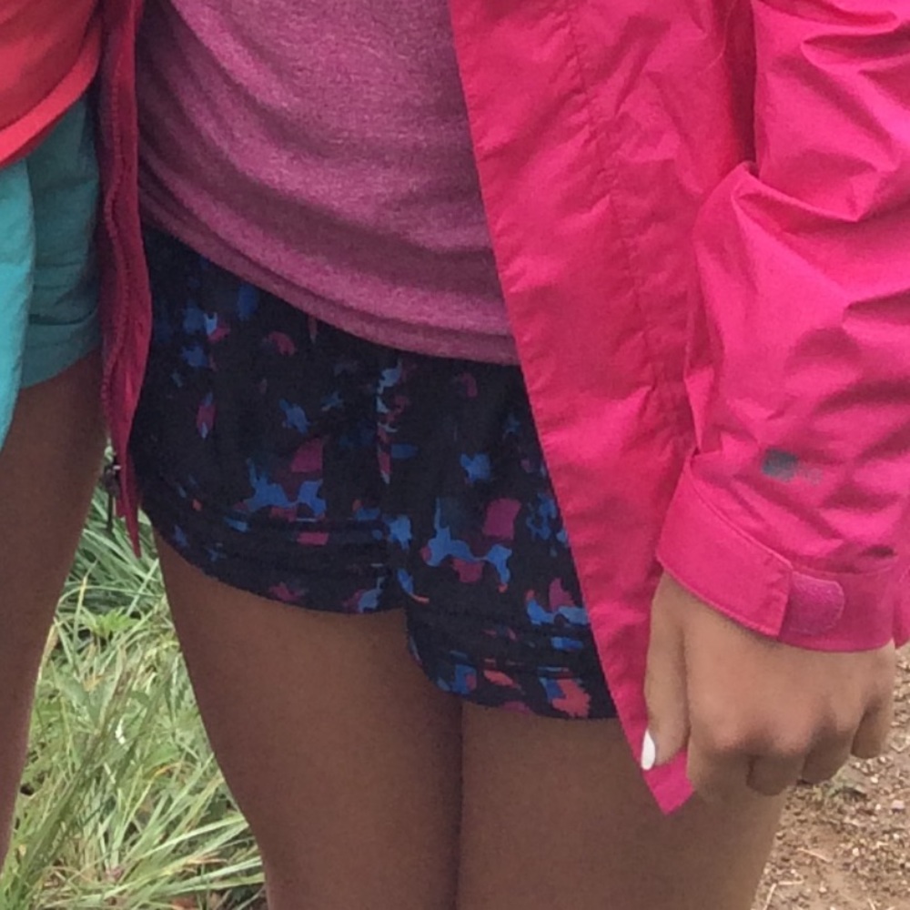 Lululemon Running Shorts - Picture 4 of 4